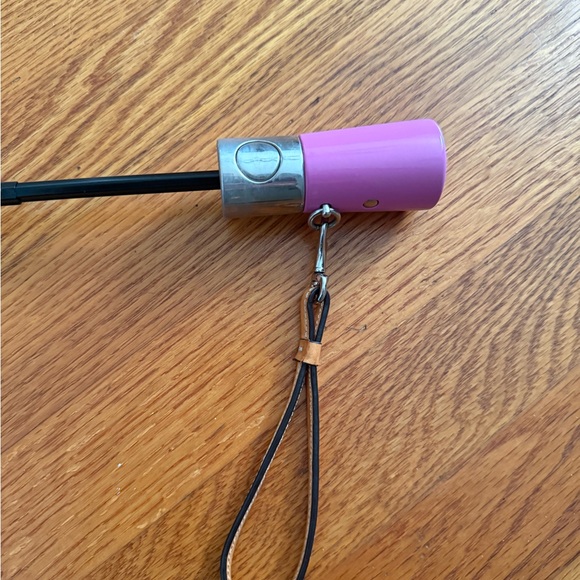 Coach Umbrella - Picture 5 of 7